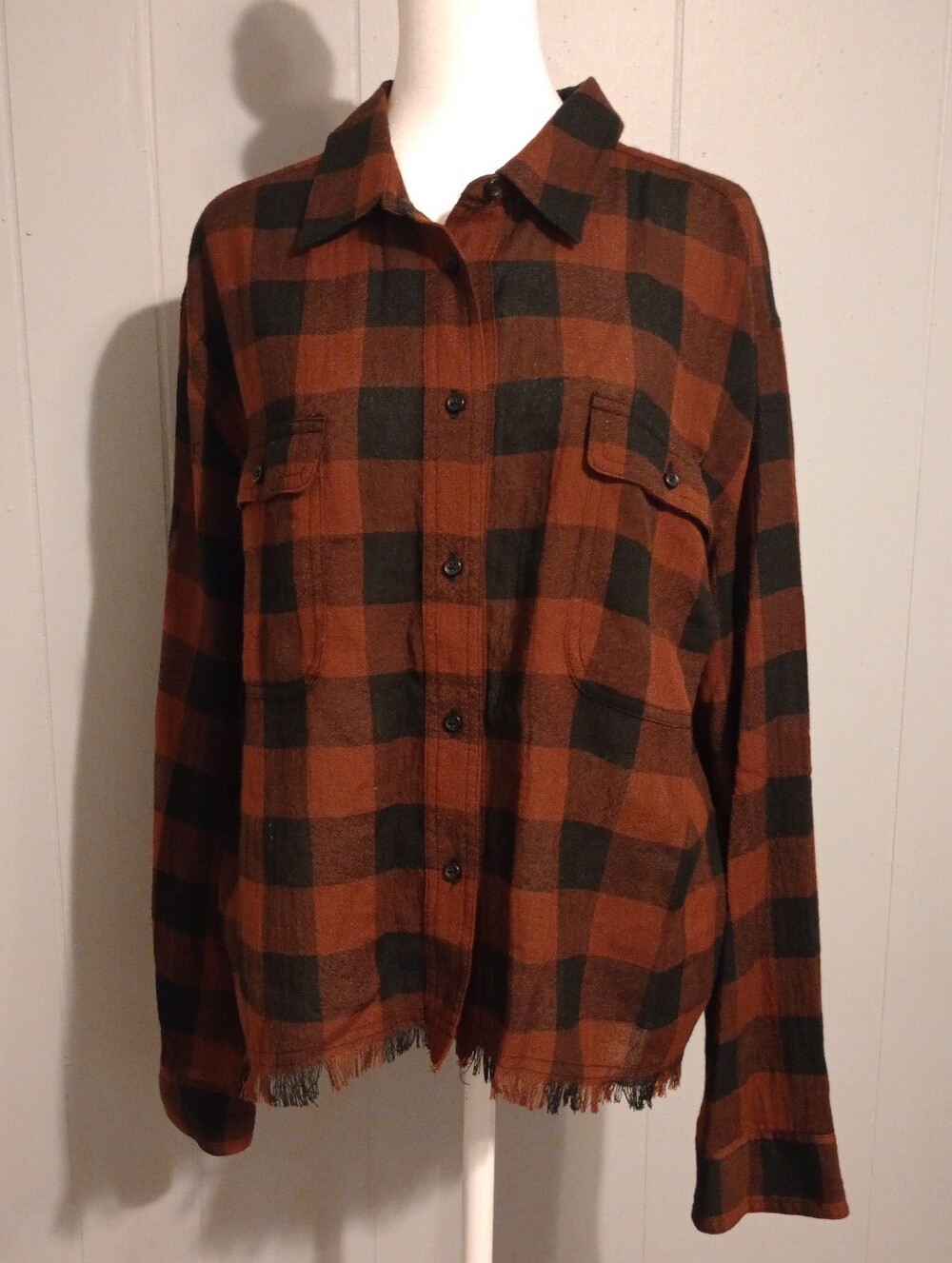 Dark Red and Black Plaid Button-Up Shirt Raw Hem Size Medium
